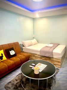 Posezení v ubytování Bankhunchang Ramkhamhaeng hotel
