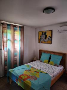 Postel nebo postele na pokoji v ubytování Gîtes BB + 36 fotografií