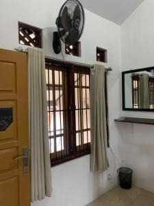 תמונה מהגלריה של Zzz Hostel Ijen בבניוואנגי