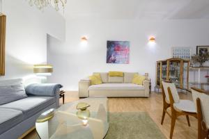 Istumisnurk majutusasutuses GRAN VIA-SOL SPACIOUS APARTMENT 3 Bedrooms & 2 WCs