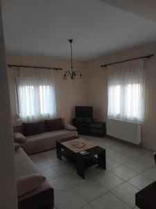 Posezení v ubytování Villa Aggelos + 17 fotografií