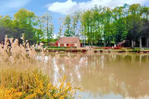 Φυσικό τοπίο κοντά σε αυτή η παραθεριστική κατοικία