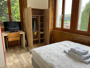 Voodi või voodid majutusasutuse Studio toas