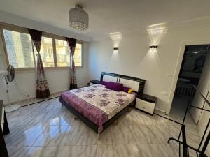 Katil atau katil-katil dalam bilik di شقة فندقية بغرفتي نوم فيو بحر كامل اسكندرية