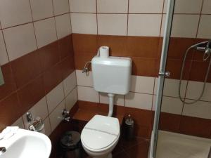 Koupelna v ubytování Hotel Romantik