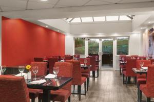 Restaurace v ubytování Ramada London Stansted Airport