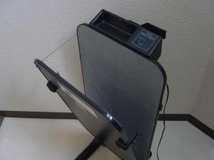 a machine sitting on top of a wall at Terminal Hotel Matsuyama in Matsuyama