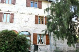 Φωτογραφία από το άλμπουμ του Maison charmante à Milhars avec terrasse et vue sur la ville σε Milhars +16 φωτογραφίες