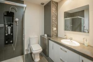 Kúpeľňa v ubytovaní Puerta Villa + 33 fotografií