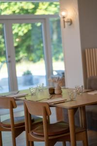 Foto dalla galleria di Strandhotel Klitrosen a Fjerritslev