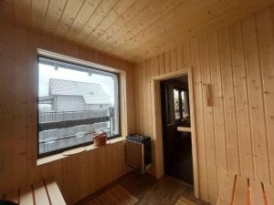 Fotografie z fotogalerie ubytování Lawendowy Zakątek Domek Całoroczny z Jacuzzi i Sauną v destinaci Mikołajki