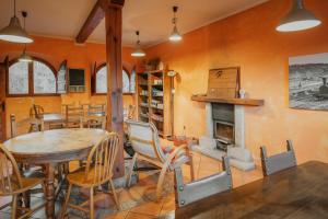 Posezení v ubytování La Estación de Rabanera