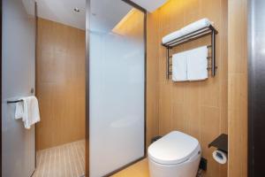 Bilik mandi di JI Hotel Foshan Qiandeng Lake Branch