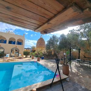 Piscina di L'abri côtier by Nath o nelle vicinanze