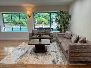 Fotografie z fotogalerie ubytování Porter Paradise v destinaci Deer Lake Highlands + 36 fotografií