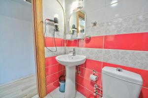 Koupelna v ubytování Kalkan Hotel