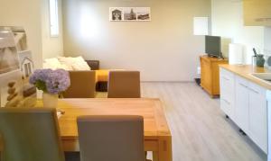 Fotografia z galérie ubytovania Appartement spacieux à Fréhel avec jardin clos v destinácii Frehel