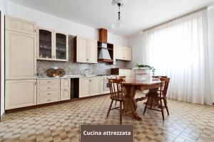 Kuchyň nebo kuchyňský kout v ubytování Villa Maroby Rooms & Parking - Lecce Selection