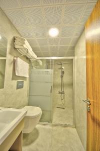 Koupelna v ubytování Kalkan Hotel