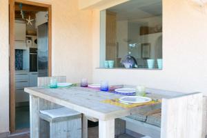マリネッラにあるCasa Azul, Seaview terrace, private parking, poolのギャラリーの写真