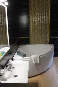 Astor Hotel & Spa的一间浴室