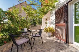 Vonkajšia záhrada v ubytovaní Studio Apartment Sekula