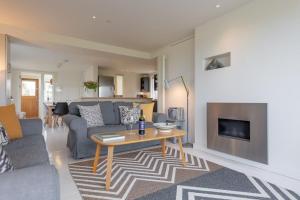 Η κουζίνα ή μικρή κουζίνα στο The Perch - Southwold luxury and blissful views