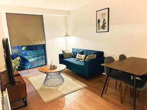 Posezení v ubytování Luxury Apartment in Newcastle City Centre