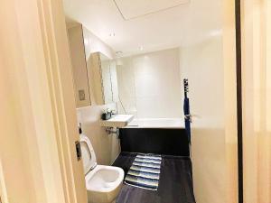 Koupelna v ubytování Luxury Apartment in Newcastle City Centre + 17 fotografií