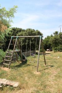 Children's play area sa Gite la Bonté, chaleureux avec une vue enchantée