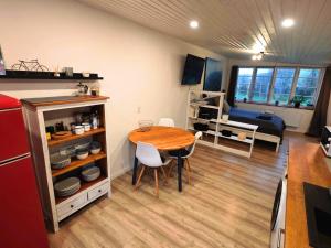 Kuchyň nebo kuchyňský kout v ubytování Ferienwohnung Diekblick - Kleiner Deichhof