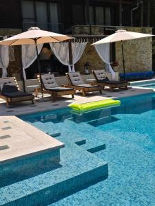 Bazén v ubytování Intimo Spa Grza nebo v jeho okolí