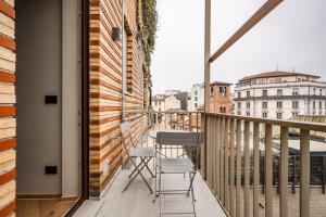 A balcony or terrace at Luxury Suite with View Steps from the Duomo