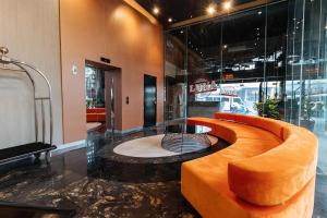 Posezení v ubytování Maxx Hotel Makati