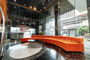 Posezení v ubytování Maxx Hotel Makati