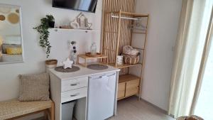 Kuchyň nebo kuchyňský kout v ubytování Apartments Teo 1