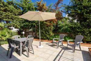 Κήπος έξω από το Casa Vacanza Azzurra Centro