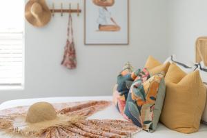 Gallery image of Htd Pool Spa Arcade State Farm Stadium in Avondale +79 photos