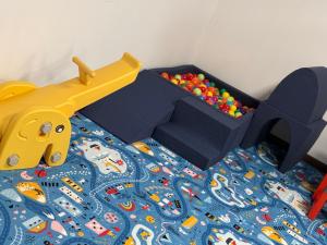 Posteľ alebo postele v izbe v ubytovaní Karpacki & SPA - blisko wyciągu, Restauracja, Sala Zabaw, Bar 24h