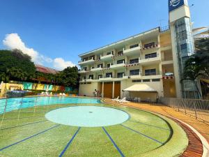 Bazén v ubytování Hotel Los Puentes Comfacundi nebo v jeho okolí