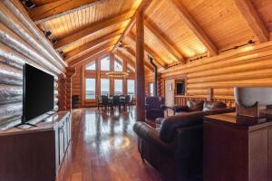 Imagen de la galería de NEW Black Horse Lodge, en Fiddletown