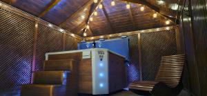 Zdjęcie z galerii obiektu Apartamenty Komarno 46 Jacuzzi&Sauna w mieście Komarno
