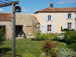 Imagen de la galería de Chambres d'Hôtes Les laitières, en Beaurepaire