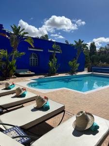 Πισίνα στο ή κοντά στο VILLA BABOUCHE - Piscine chauffée - Personnel de maison