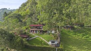 Φυσικό τοπίο κοντά σε αυτό το ξενοδοχείο +145 φωτογραφίες