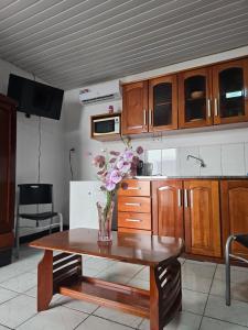Kuchyň nebo kuchyňský kout v ubytování Cozy Corner + 30 fotografií