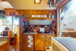 Φωτογραφία από το άλμπουμ του Little House Big Views σε Carnelian Bay +12 φωτογραφίες