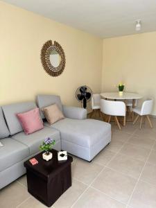 Et opholdsområde på Alojamiento Casa en Ica