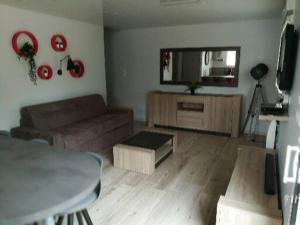 O zonă de relaxare la Gite 3 étoiles, 55 m2, 4 pers, 20 min plages