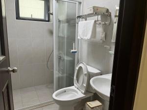 A bathroom at Daisy's Hsiang Hola